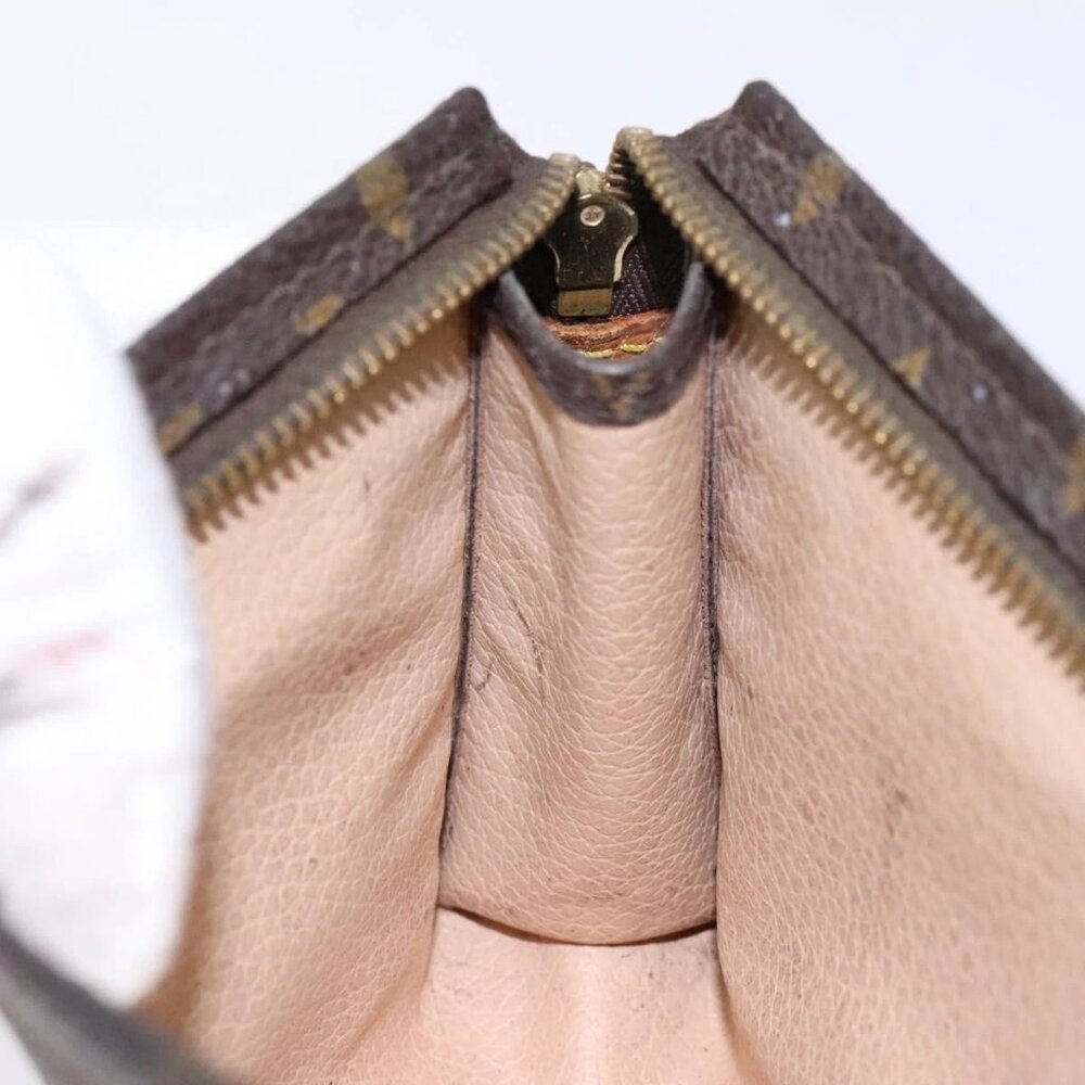 LOUIS VUITTON Monogram Poche Toilette 15 Pouch M47546 LV Auth 130707 - Picture 13 of 16